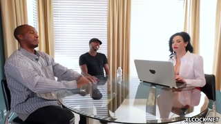 Veronica Avluv non&amp;#039;t cogitare de interracial threesome