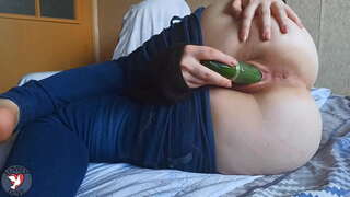 PAWG সুদৃশ্য ঘুঘু তার মাতাল ভগ সঙ্গে দীর্ঘ শশা