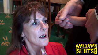 Divorciado senhora Pandora gosta de ter submisso sexo