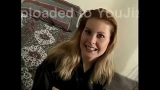 Cowgirl hårete fitte på nært hold