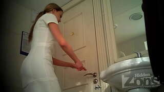 Ба як намуди аъло дар қуръа anus ва киску калон нақшаи!