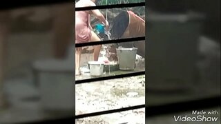 Dorf bhabi zeigt Ihre halbnackten Körper 2