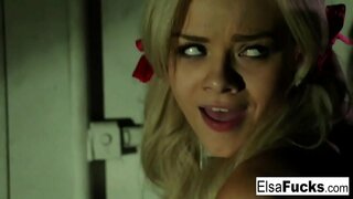 Gata rubio queda bateu