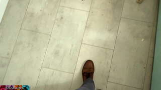 Шаргал том titty нарийн бичгийн өгдөг босс нь blowjob