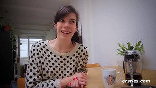 Neo-Dhreuchdail Girl Suathadh I Untrimmed Bush