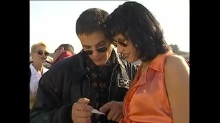 Ang Prinsesa, Ang Tanod, at Strip-Teaser