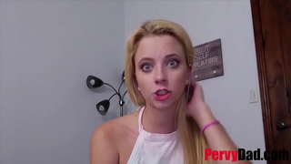 Llysdad yn helpu teen â phroblemau